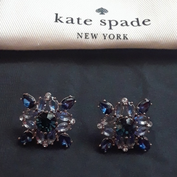 Jewelry - Kate Spade Snowy Nights Stud Earrings. NWT